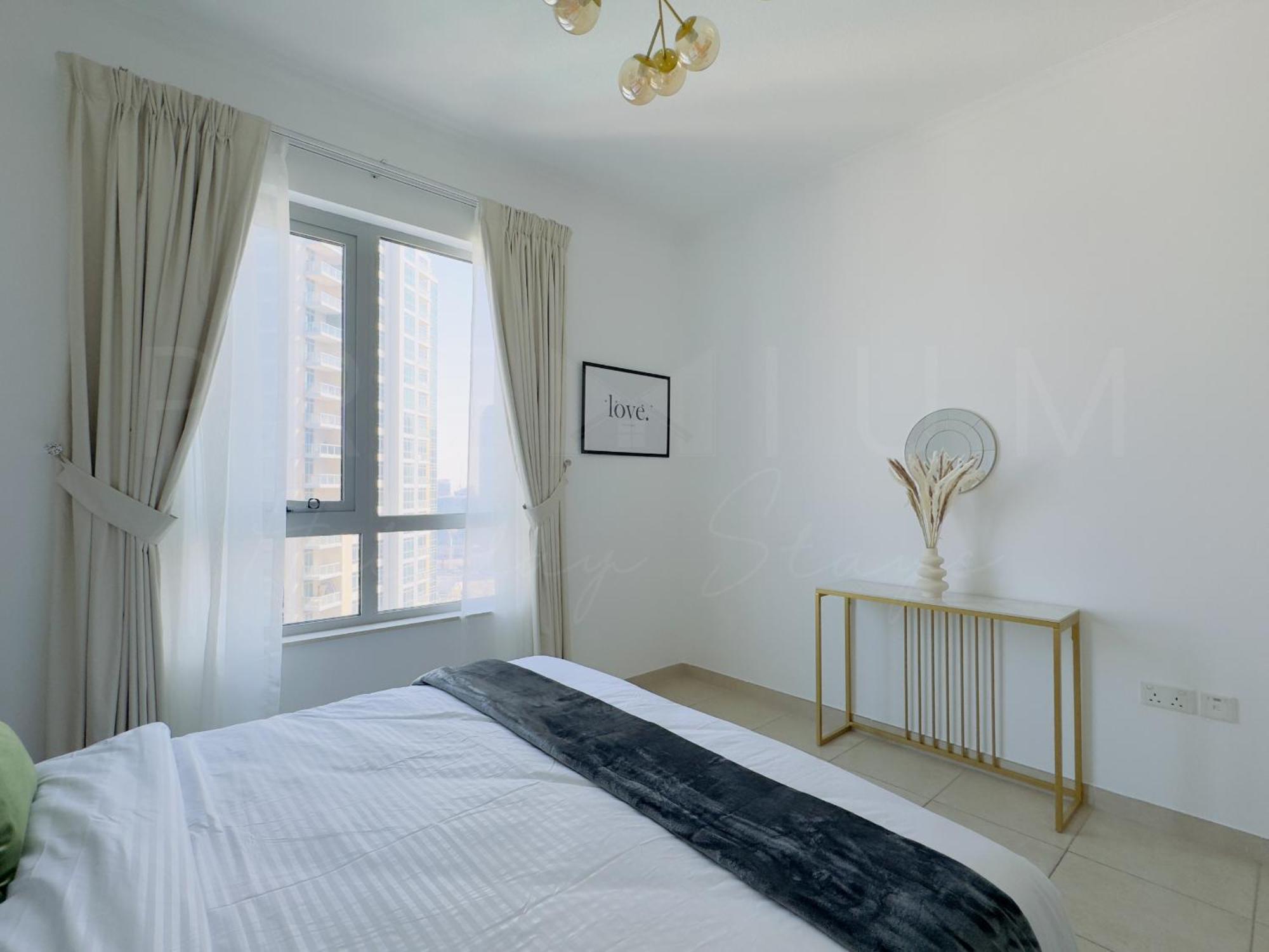 The E2 Tower 5-2902 Apartment *